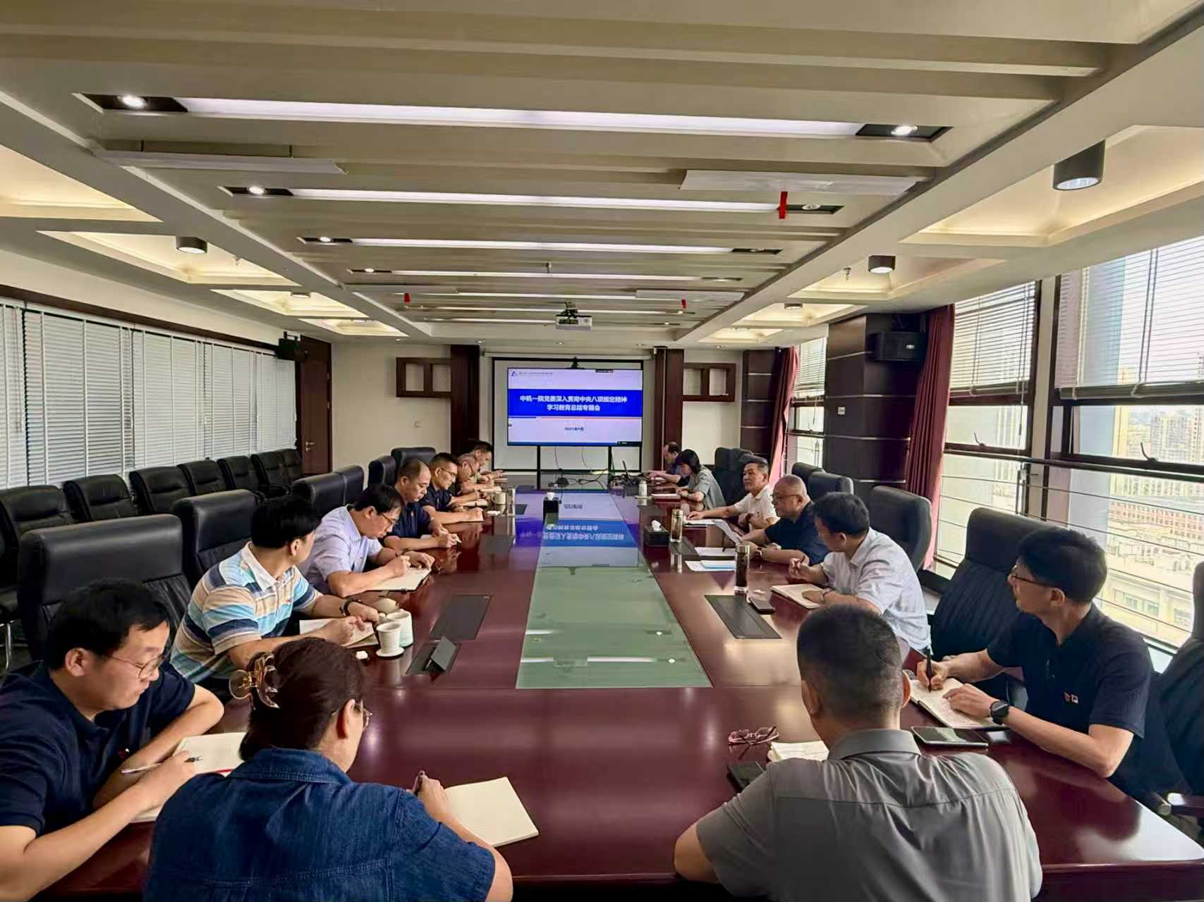 伟德体育 - 综合体育赛事平台|奥体中心相助同伴