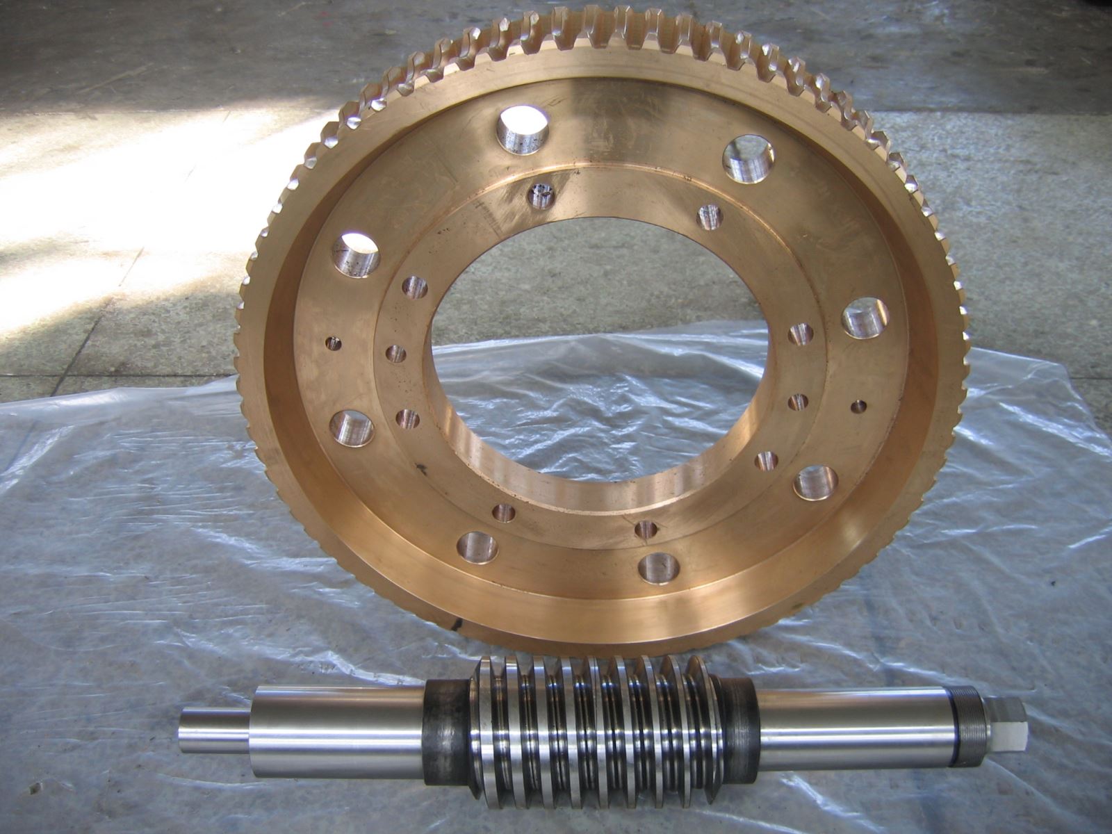 伟德体育 - 综合体育赛事平台|奥体中心相助同伴