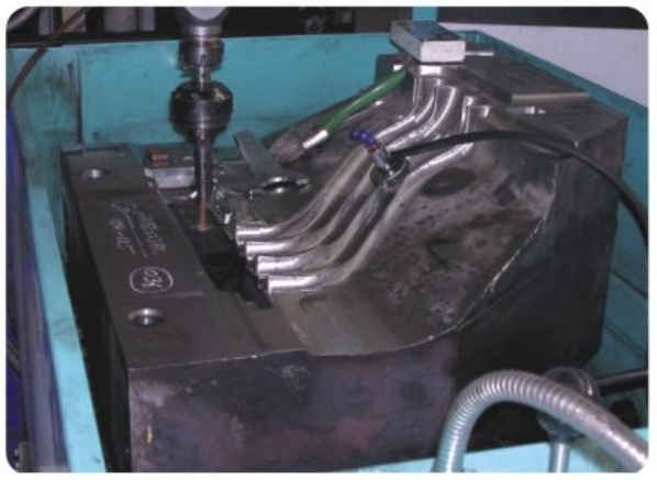 伟德体育 - 综合体育赛事平台|奥体中心相助同伴